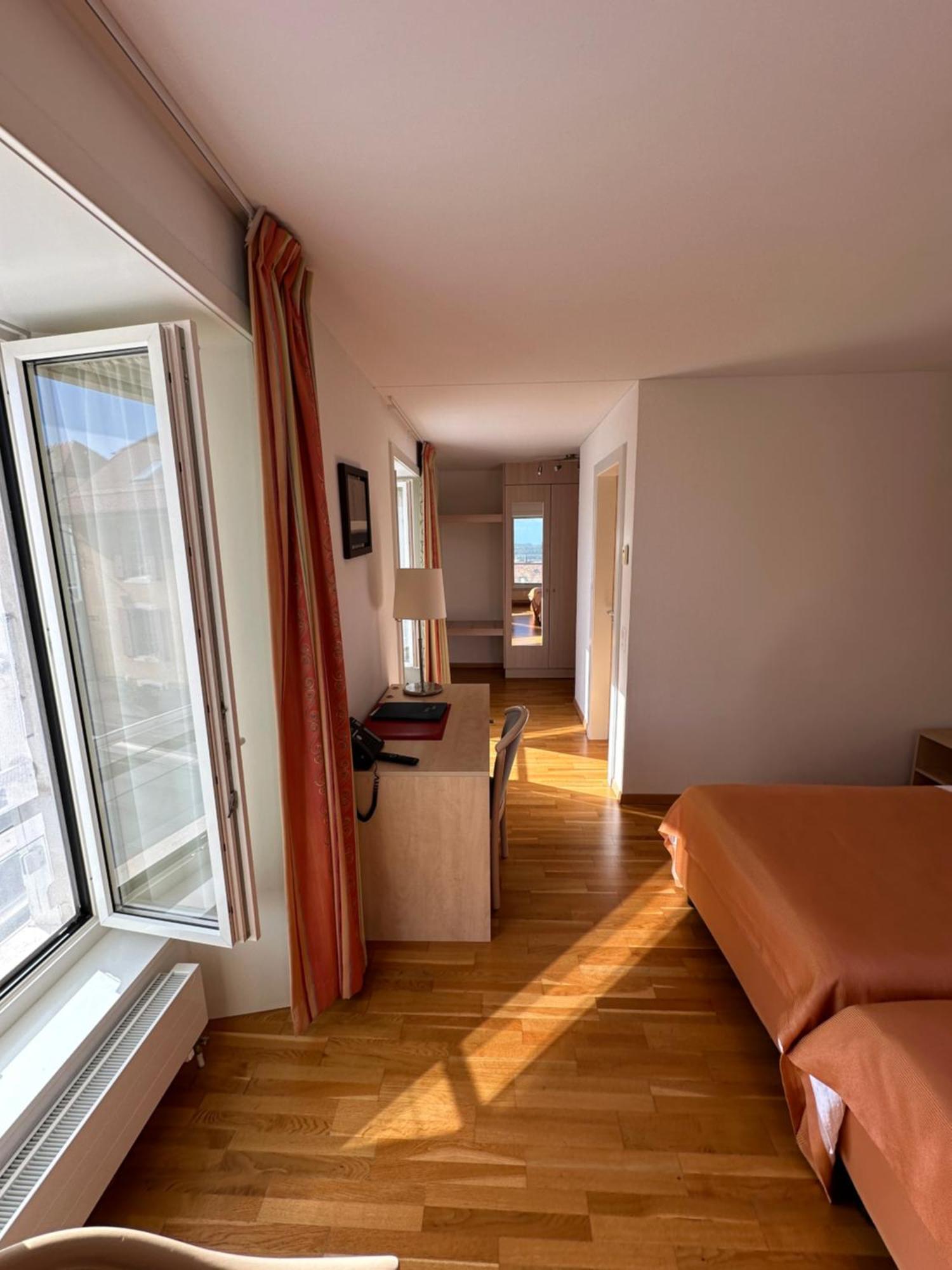Auberge Aux Deux Sapins Montricher エクステリア 写真