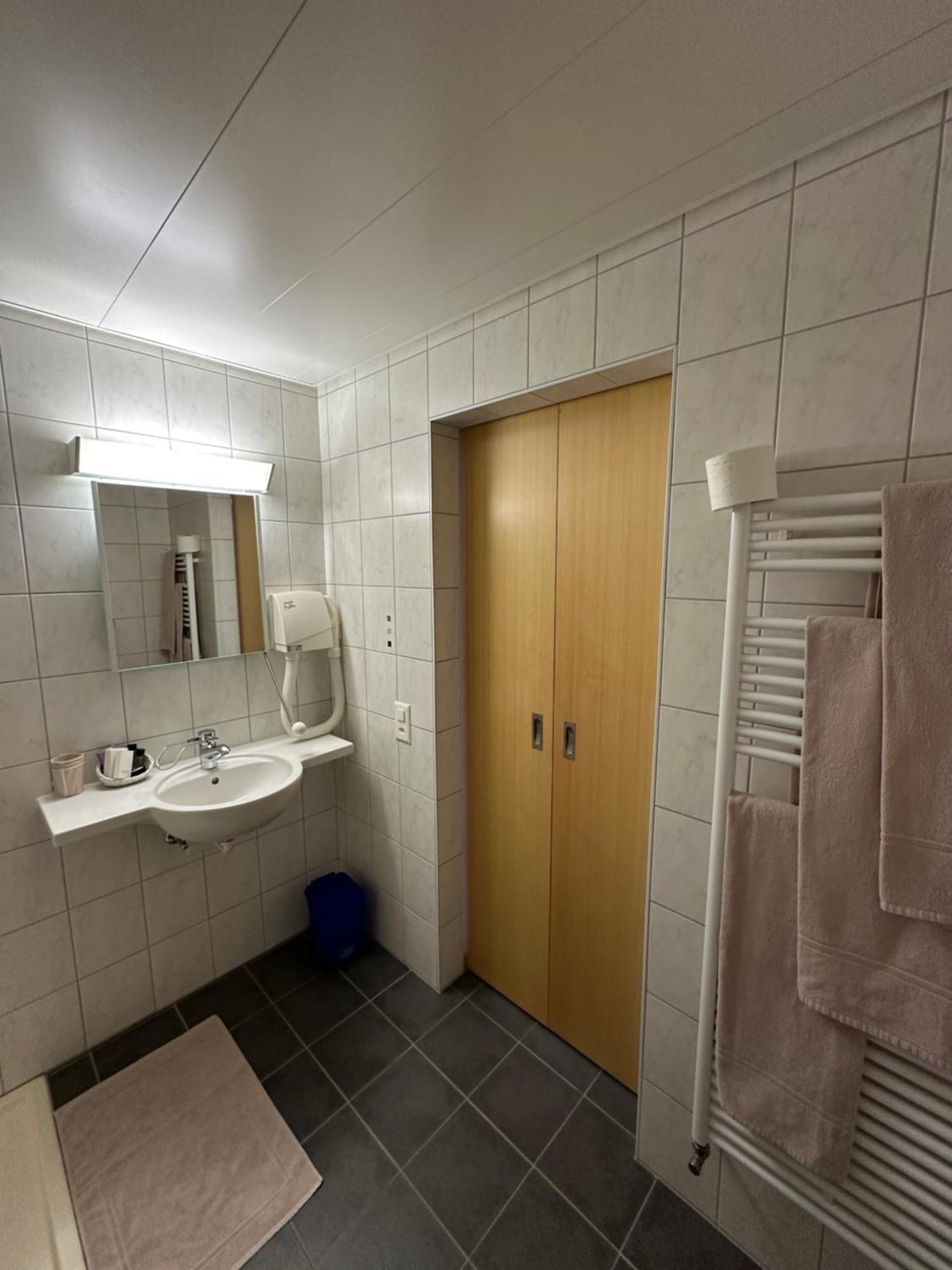 Auberge Aux Deux Sapins Montricher エクステリア 写真