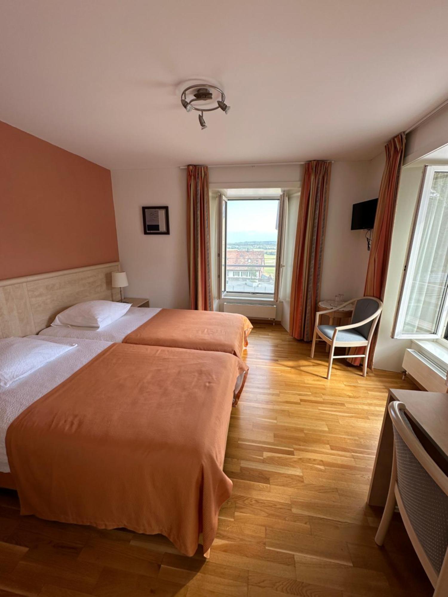 Auberge Aux Deux Sapins Montricher エクステリア 写真