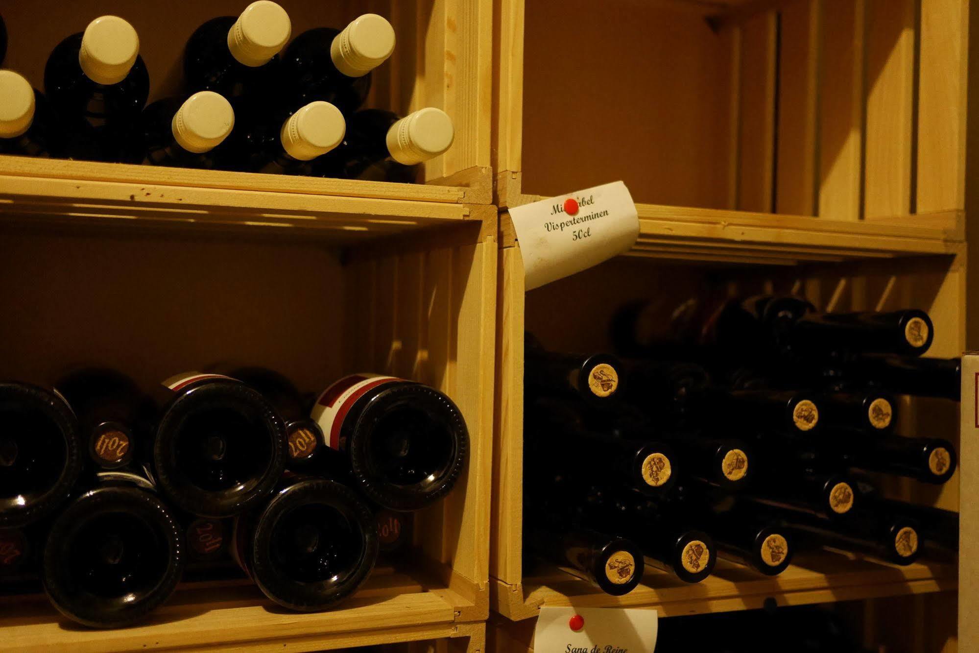 Auberge Aux Deux Sapins Montricher エクステリア 写真